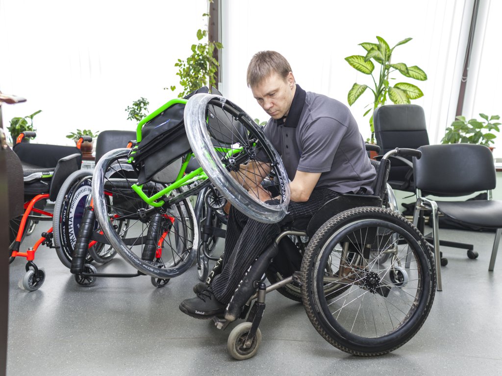 Уход и эксплуатация инвалидных кресел-колясок