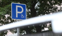 Парковочные места для инвалидов